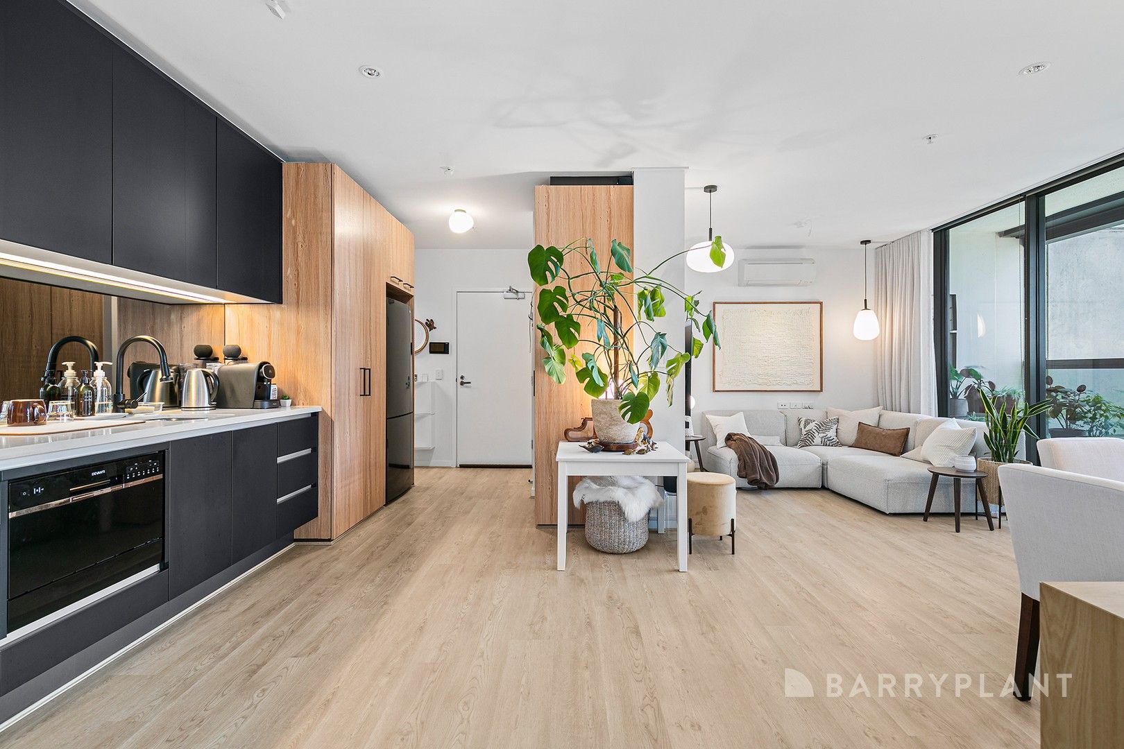 Sold 2706 639 Lonsdale Street Melbourne VIC 3000 on 19 Jan