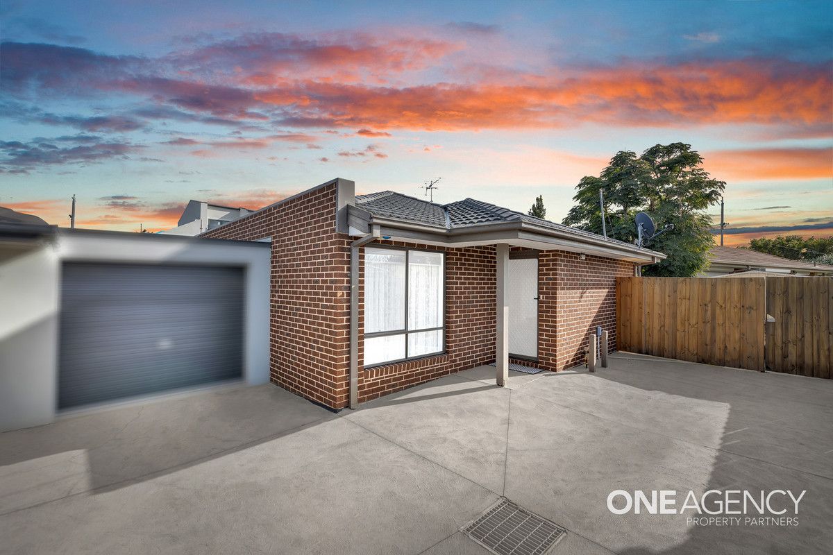 2/3 Rosscommon Place, Seabrook VIC 3028, Image 0