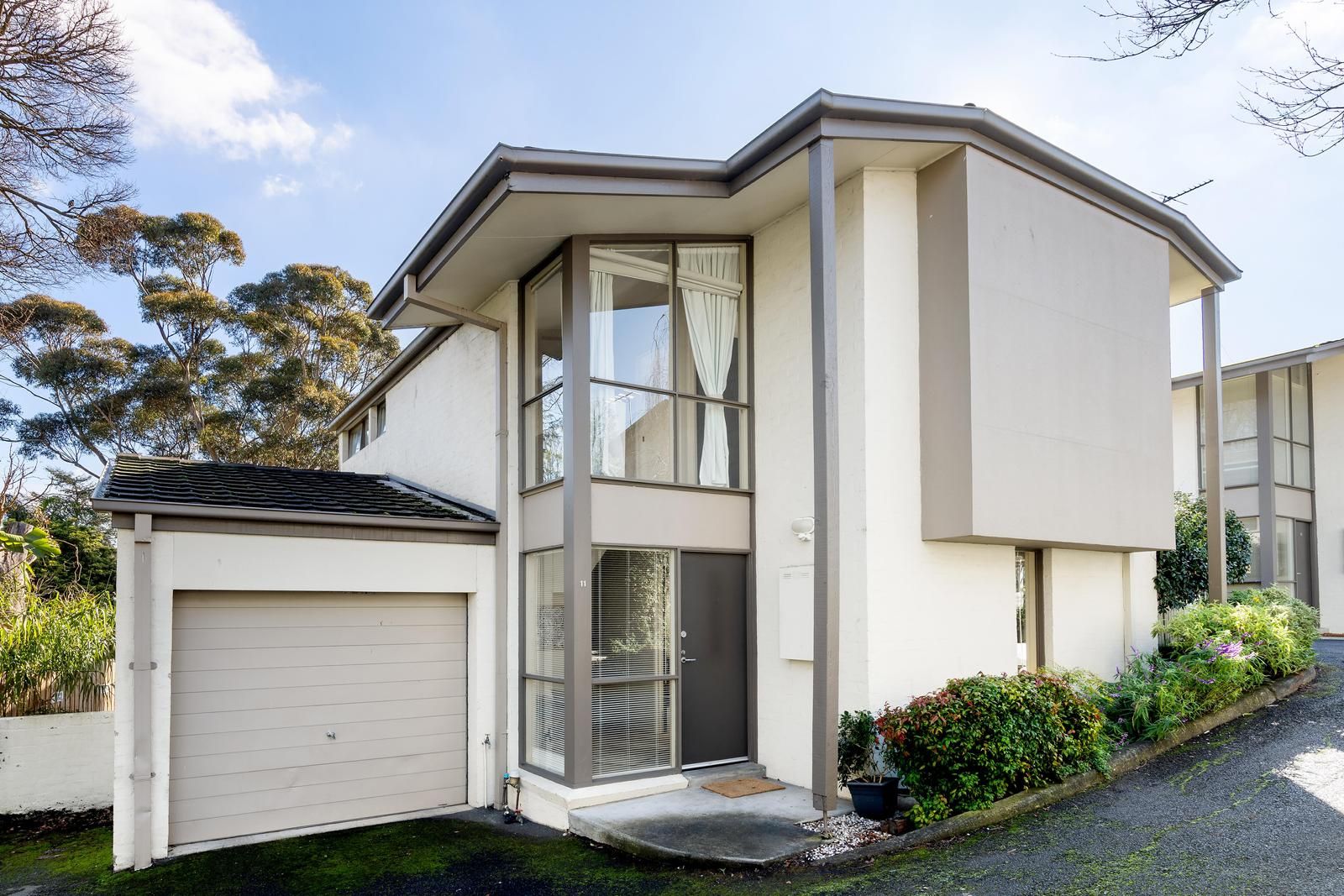 3 bedrooms Townhouse in 11/83-85 Earl Street KEW VIC, 3101
