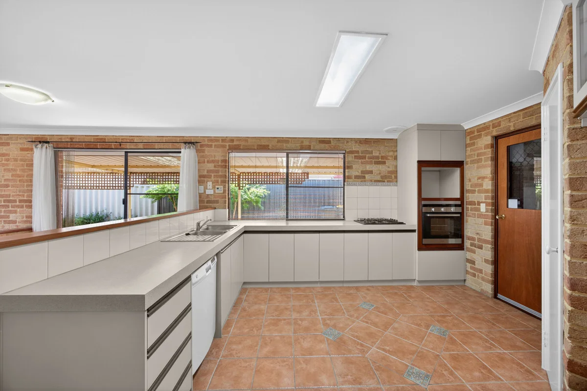 Additional image 3 of 22 Suncrest Meander, Meadow Springs WA 6210