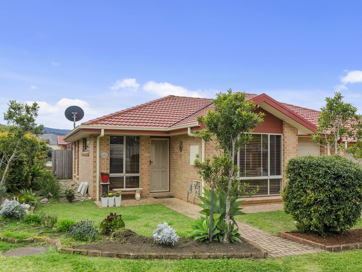 14 Flame Tree Ct, Woonona NSW 2517, Image 0