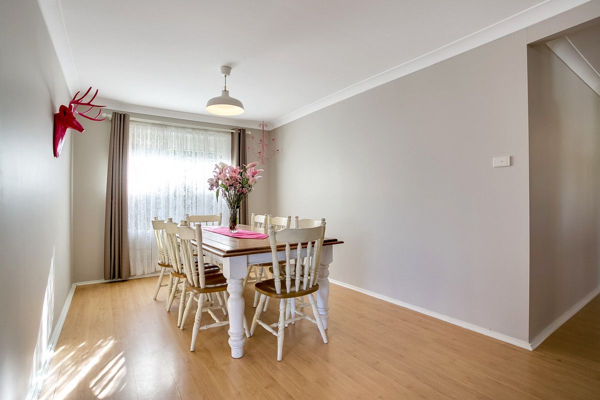 15 The Carriage Way, Glenmore Park NSW 2745, Image 2