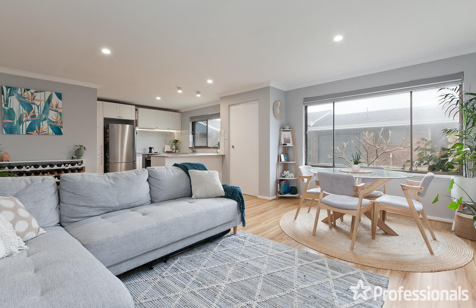 8/12 Sorrento Street, North Beach WA 6020 Villa For Rent 630 Domain