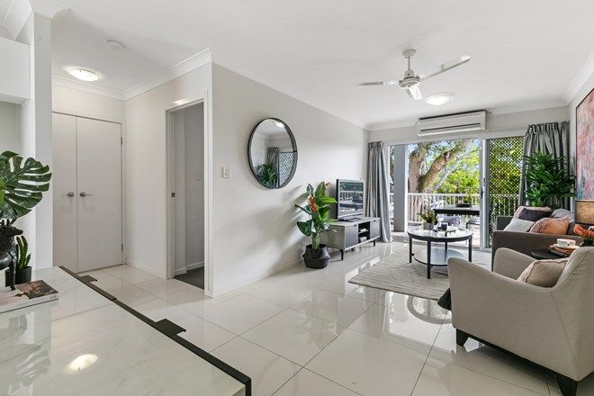 Picture of 2/12 Lake Street, YERONGA QLD 4104