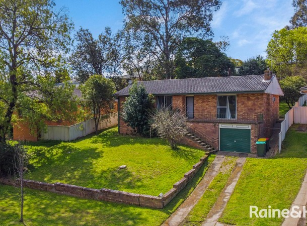 16 Humphries Street, Muswellbrook NSW 2333