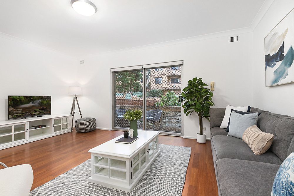 2 bedrooms Apartment / Unit / Flat in 3/12 O'Reilly Street PARRAMATTA NSW, 2150