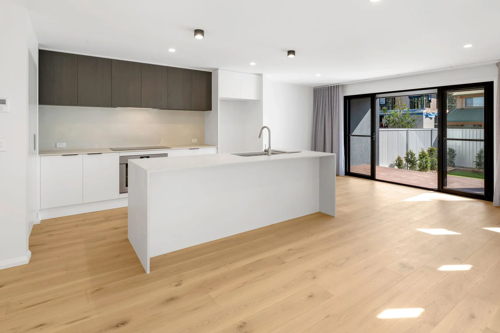 Additional image 7 of 1/31 Nankeen Avenue, Paradise Point QLD 4216