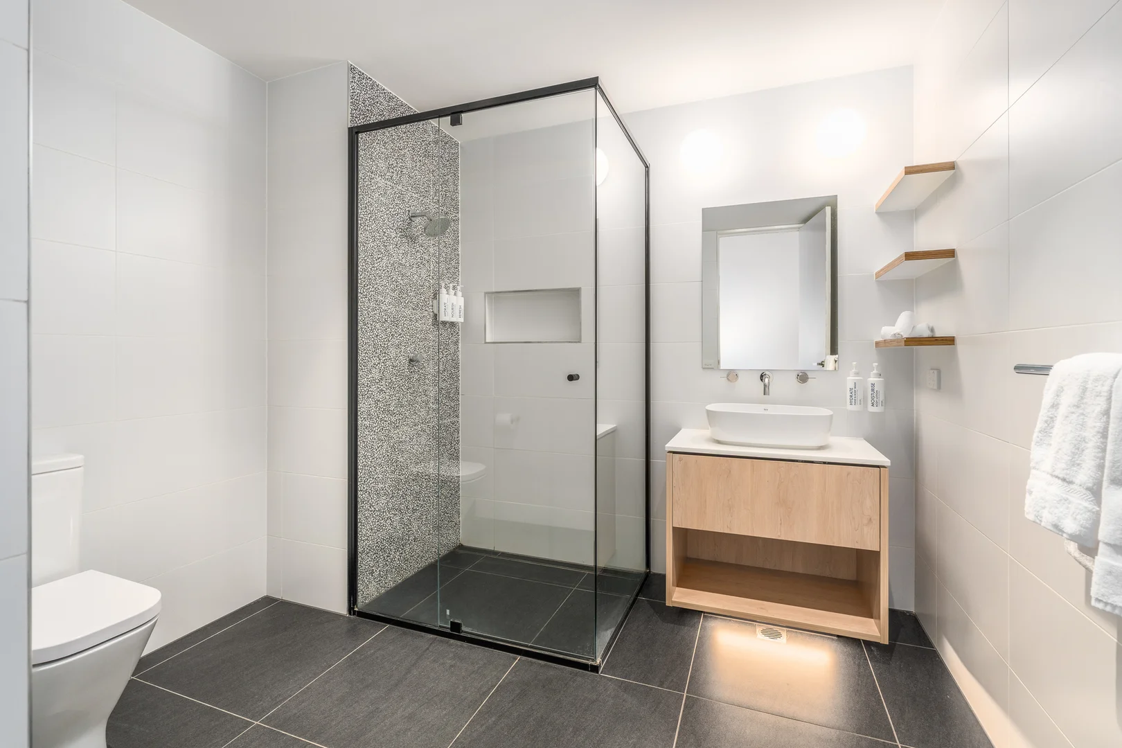 Additional image 7 of 304/10 Bellerine Street, Geelong VIC 3220