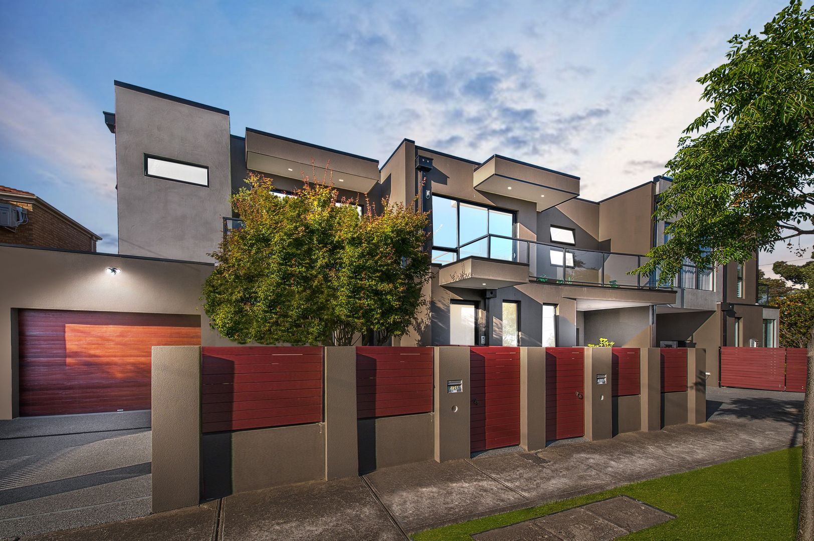 2/2a Lindenow Street, Maidstone VIC 3012 Townhouse For Rent 690