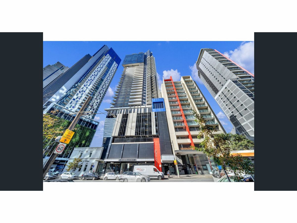 2 bedrooms Apartment / Unit / Flat in 1304/283 CITY Road SOUTHBANK VIC, 3006