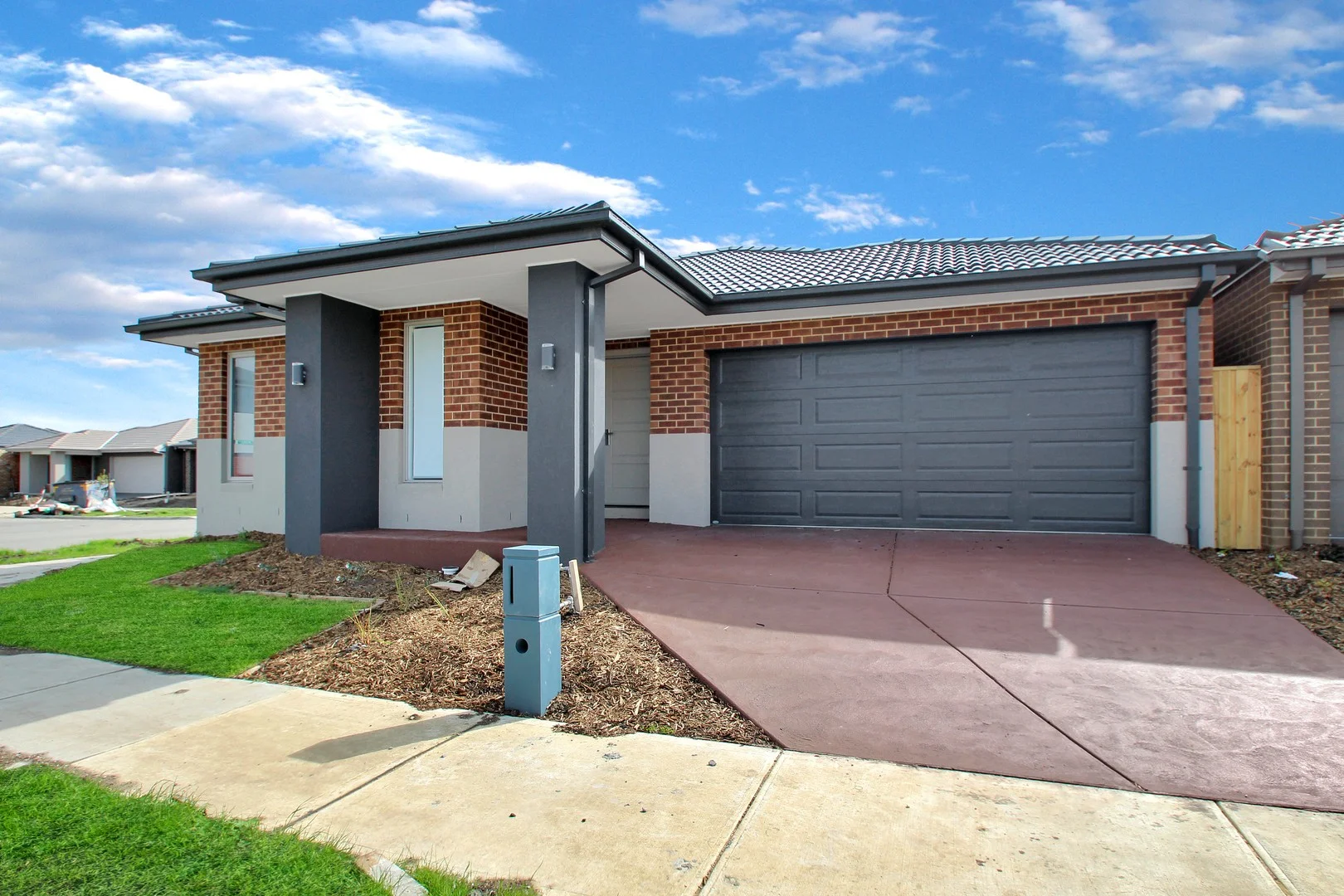 1 Spectrolite Way, Cranbourne East VIC 3977