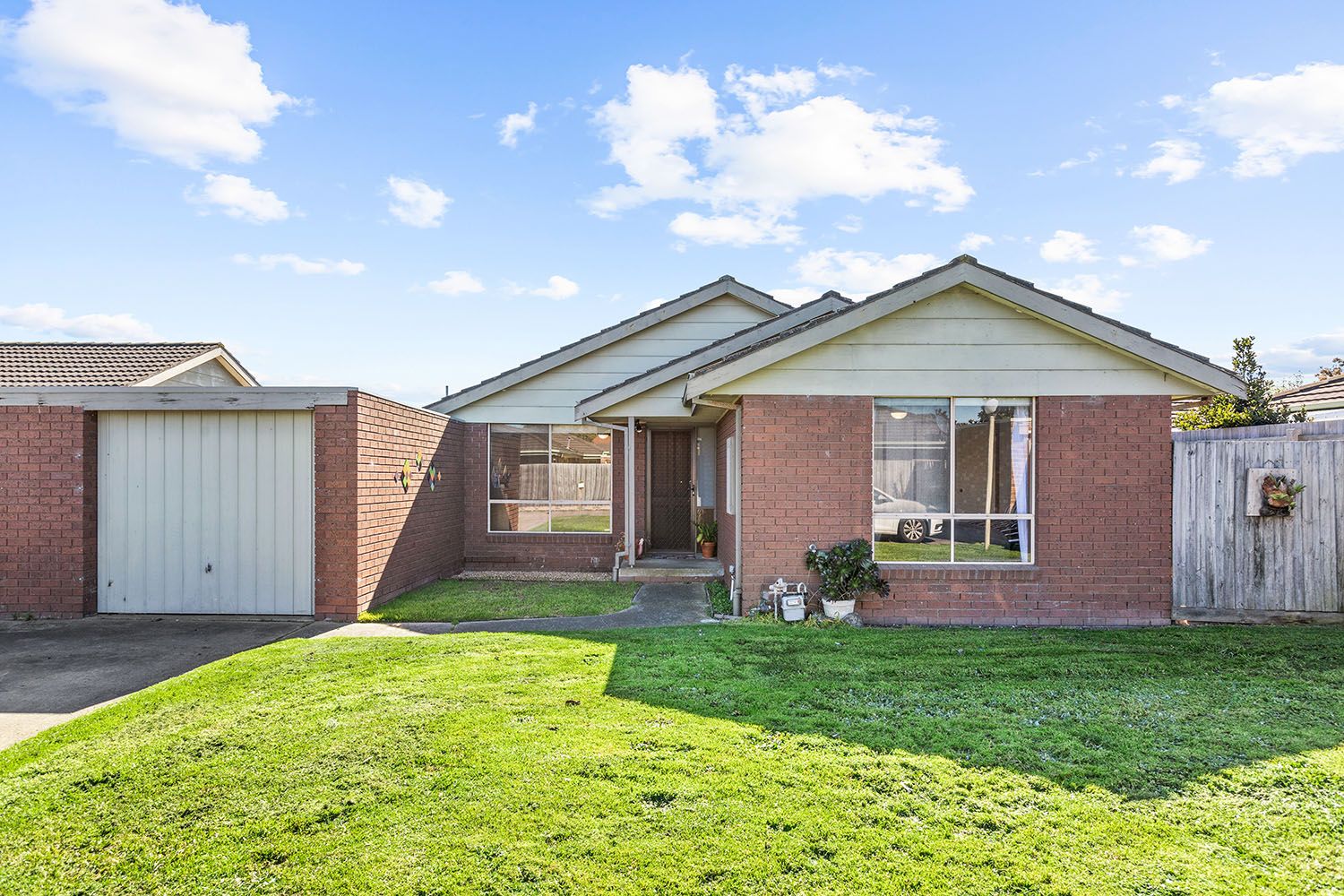 Sold 6 Malcolm Drive, Chelsea VIC 3196 on 31 Oct 2023 2018721995 Domain