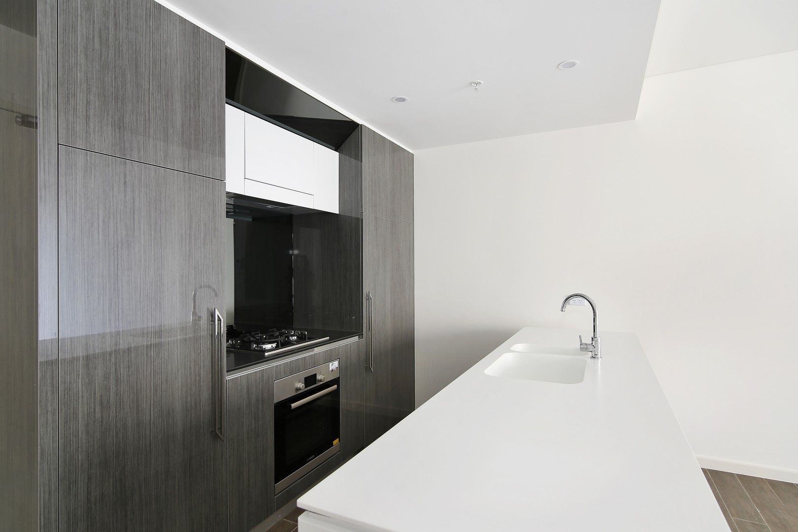 2 bedrooms Apartment / Unit / Flat in 331/1 Burroway Road WENTWORTH POINT NSW, 2127