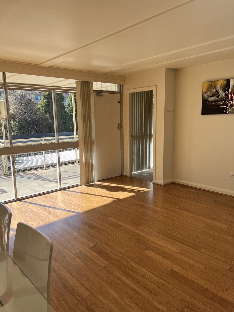 1 bedrooms Apartment / Unit / Flat in 17/47 McMillan Crescent GRIFFITH ACT, 2603