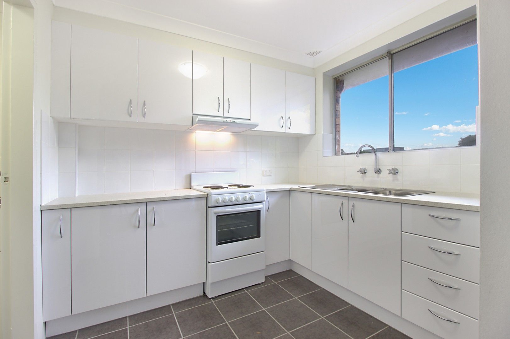 2 bedrooms Apartment / Unit / Flat in 5/7 Sinclair Street GOSFORD NSW, 2250