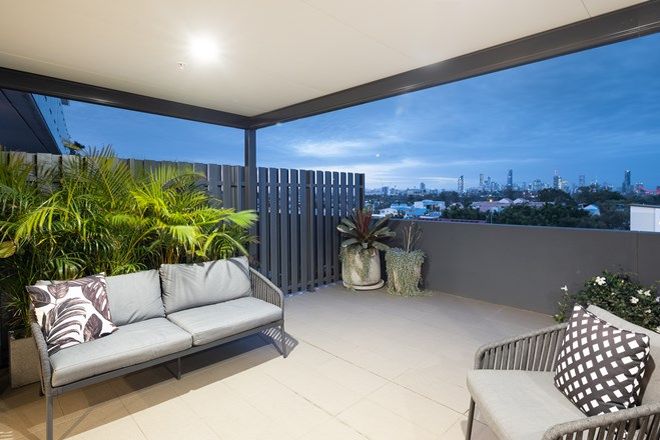 905 Real Estate Properties For Sale In Coorparoo Qld 4151 Domain
