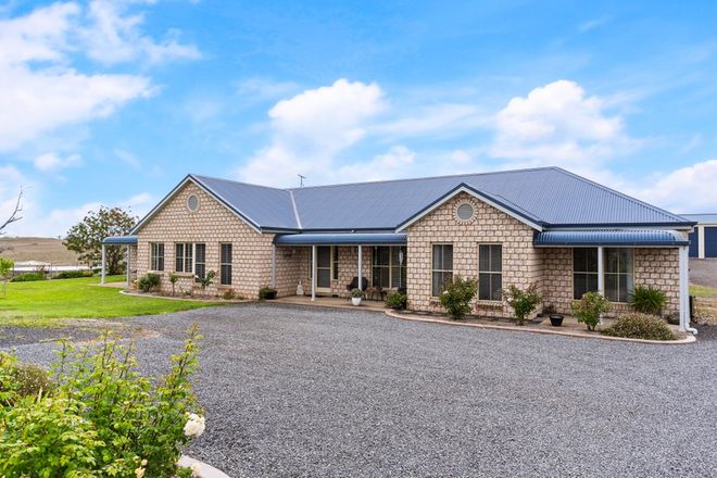 Picture of 271 Yuranigh Road, MOLONG NSW 2866