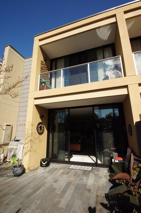 4 bedrooms Townhouse in Florey Cres LITTLE BAY NSW, 2036