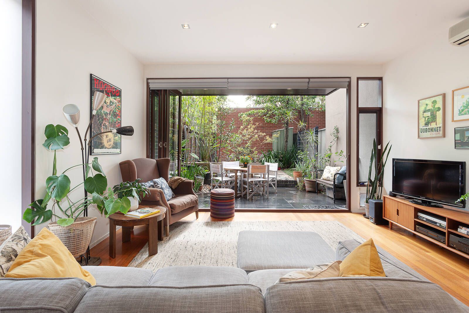 2A John Street, Elwood VIC 3184, Image 0