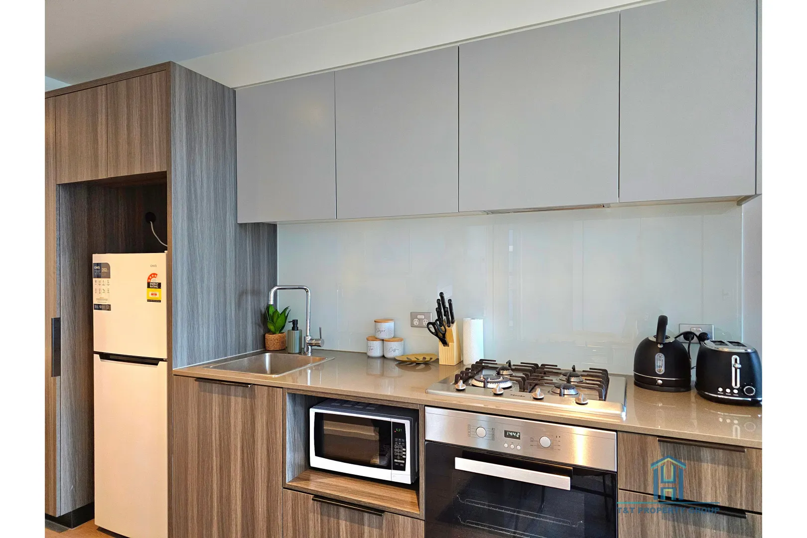 Apartment in Docklands, Victoria Harbour - View 3