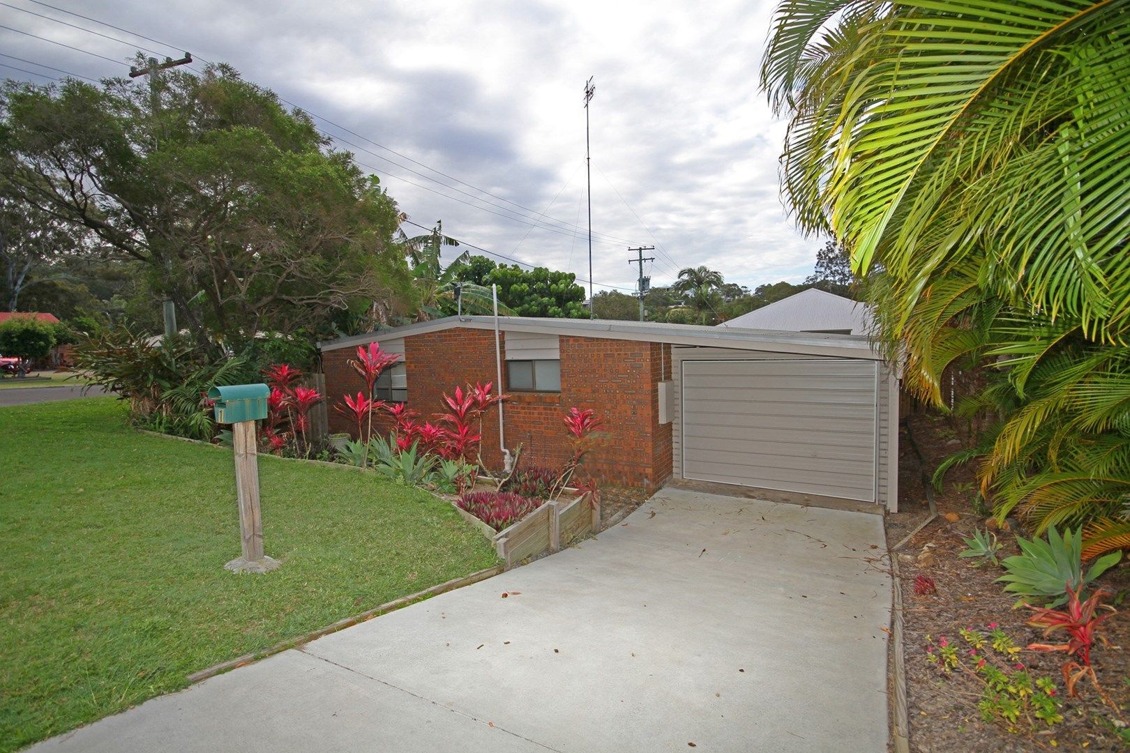 1 Beryl Terrace, Mount Coolum QLD 4573, Image 0