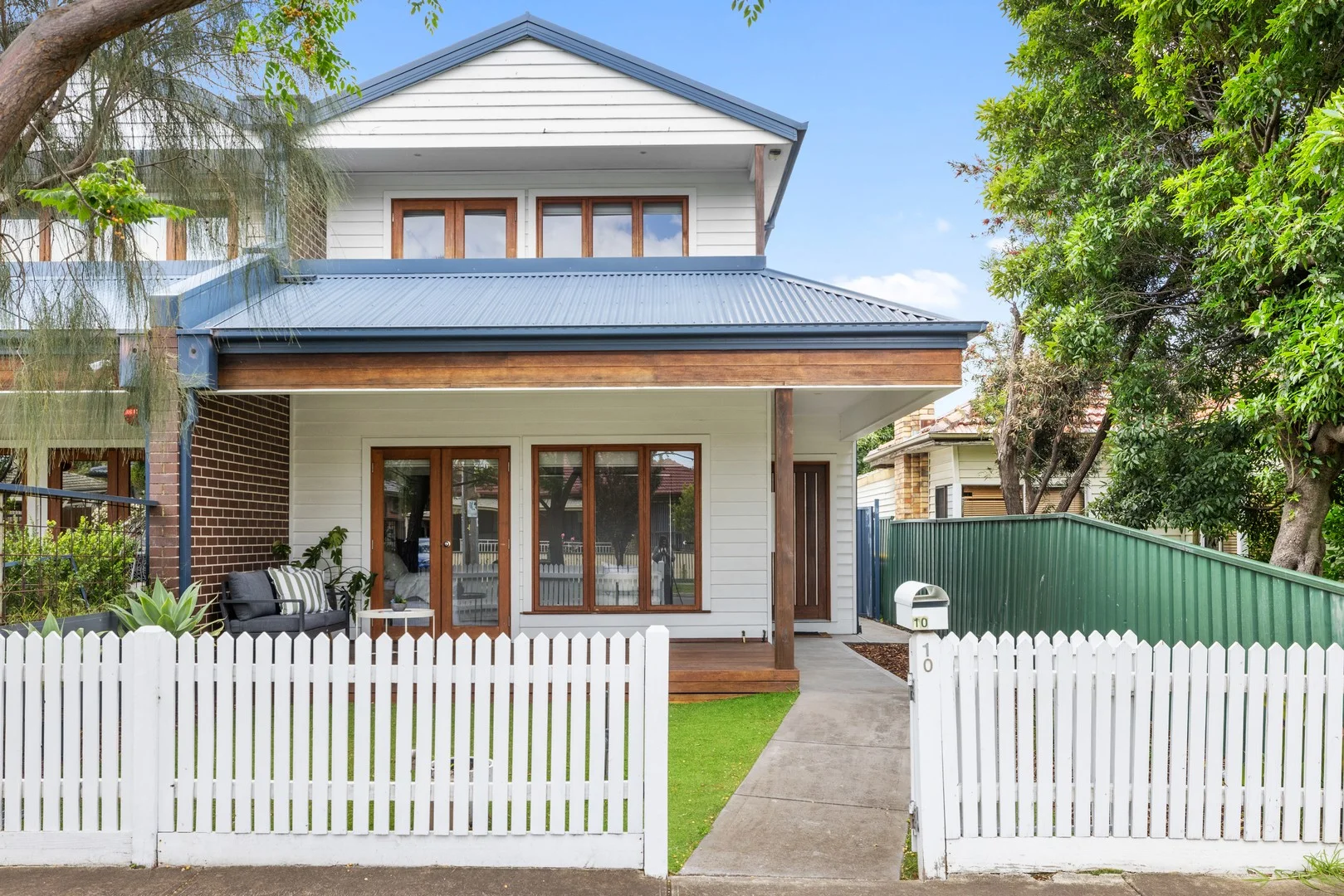 10 Mcneilage Street, Spotswood VIC 3015