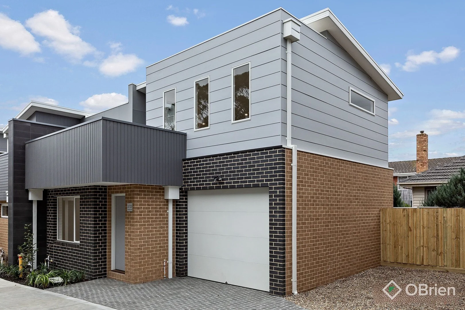 2/23 Clarendon Parade, West Footscray VIC 3012