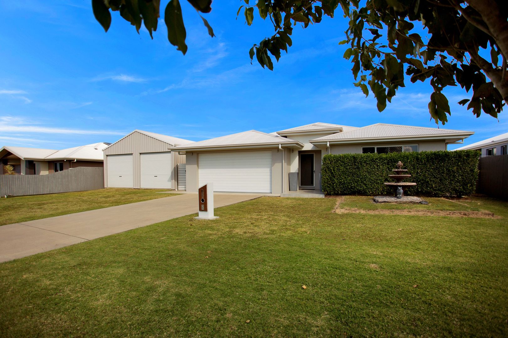 5 Merritt Court, Marian QLD 4753, Image 2