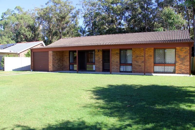3 bedrooms House in 30 Samantha Crescent KINCUMBER NSW, 2251