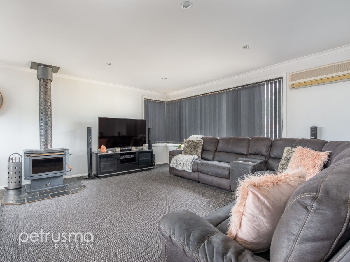 15 Murdoch Avenue, New Norfolk TAS 7140, Image 1