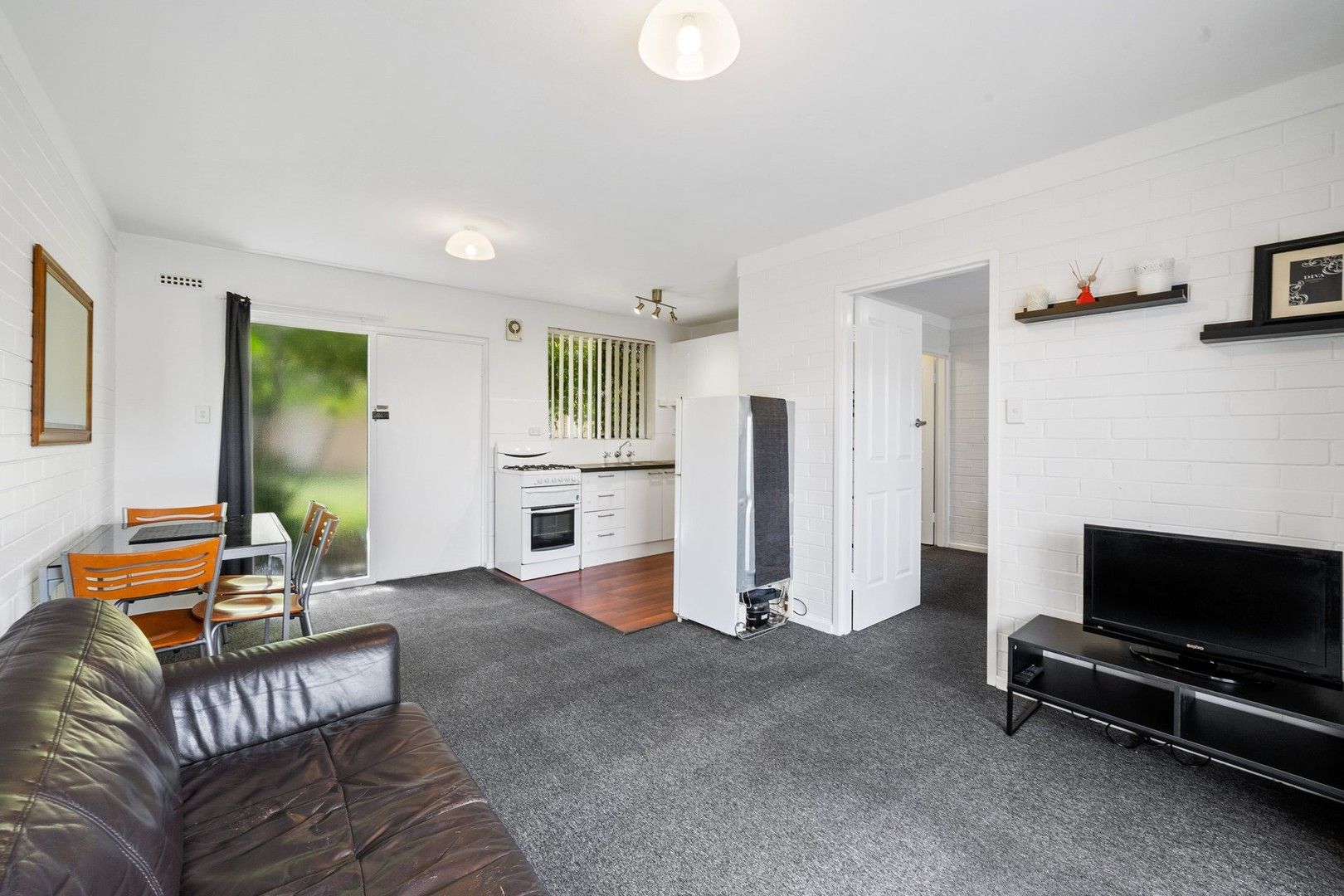 1 bedrooms Apartment / Unit / Flat in 2/263 Main Street OSBORNE PARK WA, 6017