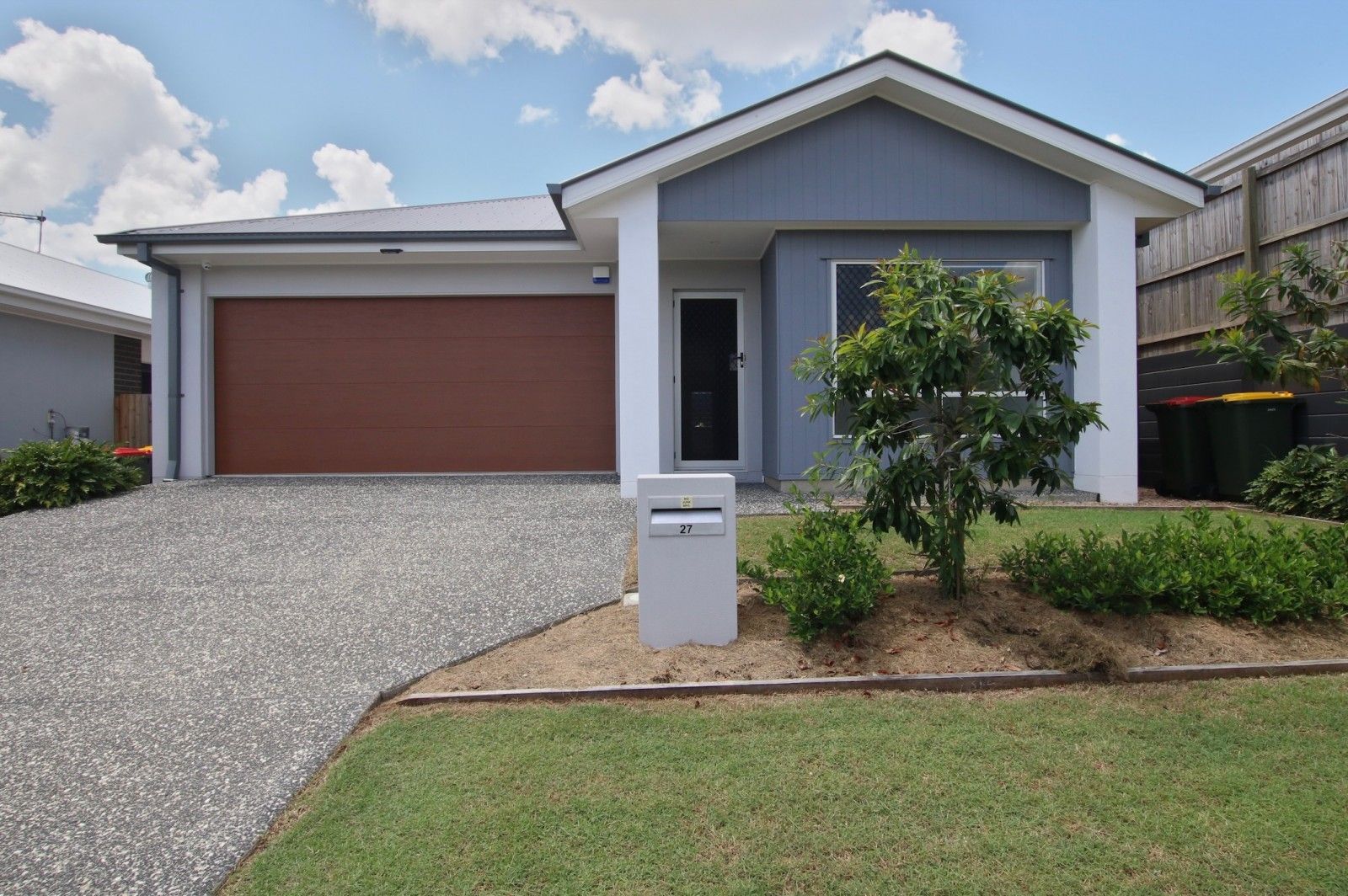 27 Spruce Circuit, Hillcrest QLD 4118 House For Rent Domain