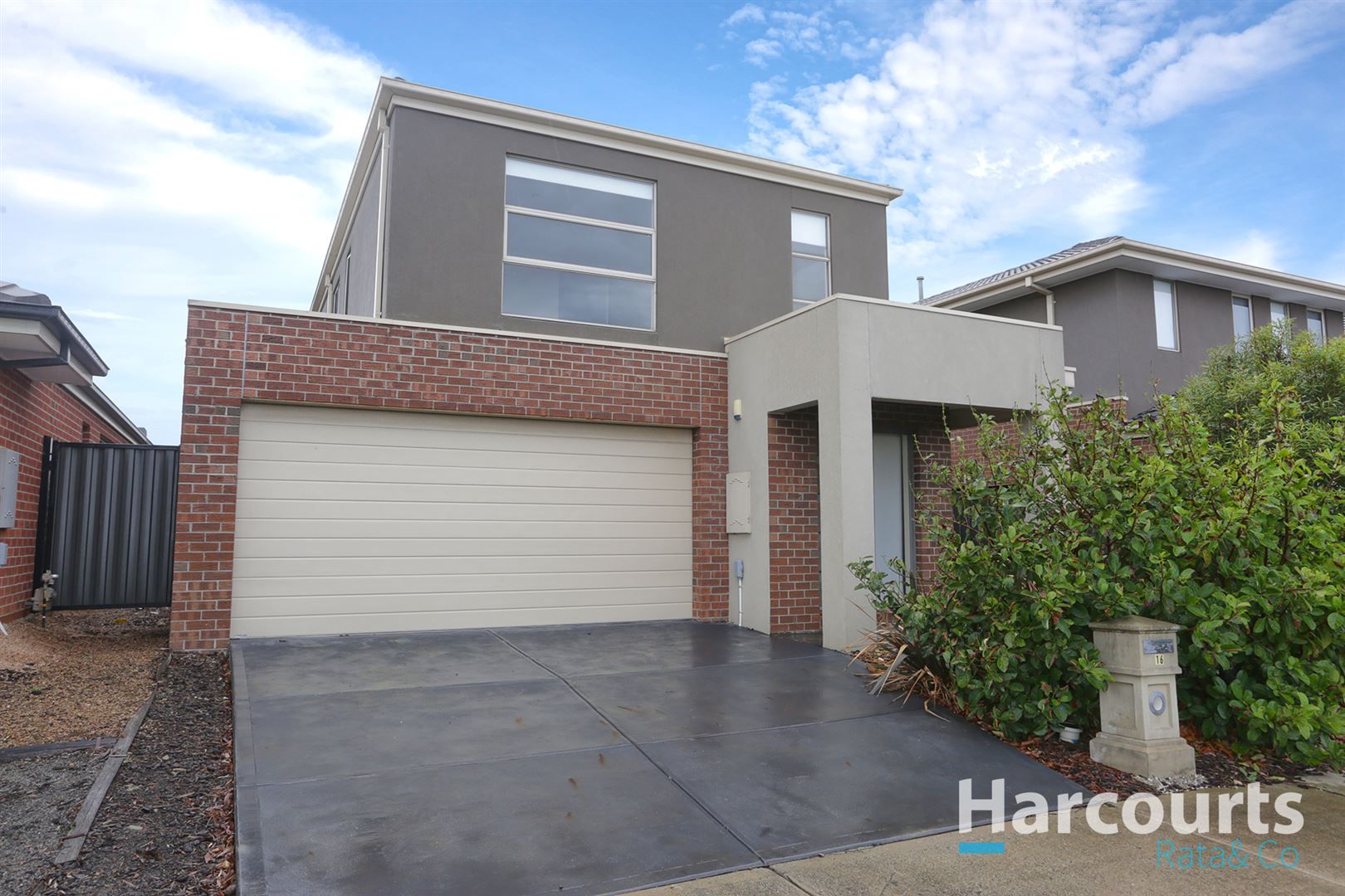 16 Villandry Street, Roxburgh Park Property History & Address