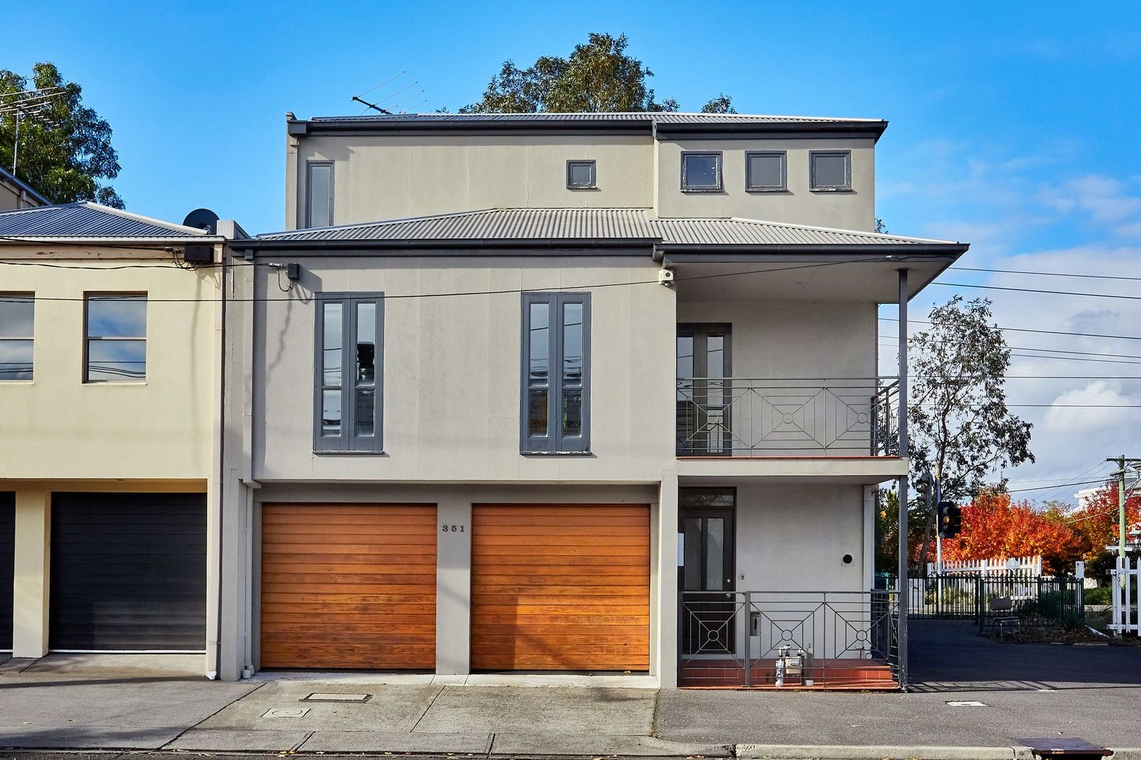 3 bedrooms House in 351 Ferrars Street SOUTH MELBOURNE VIC, 3205