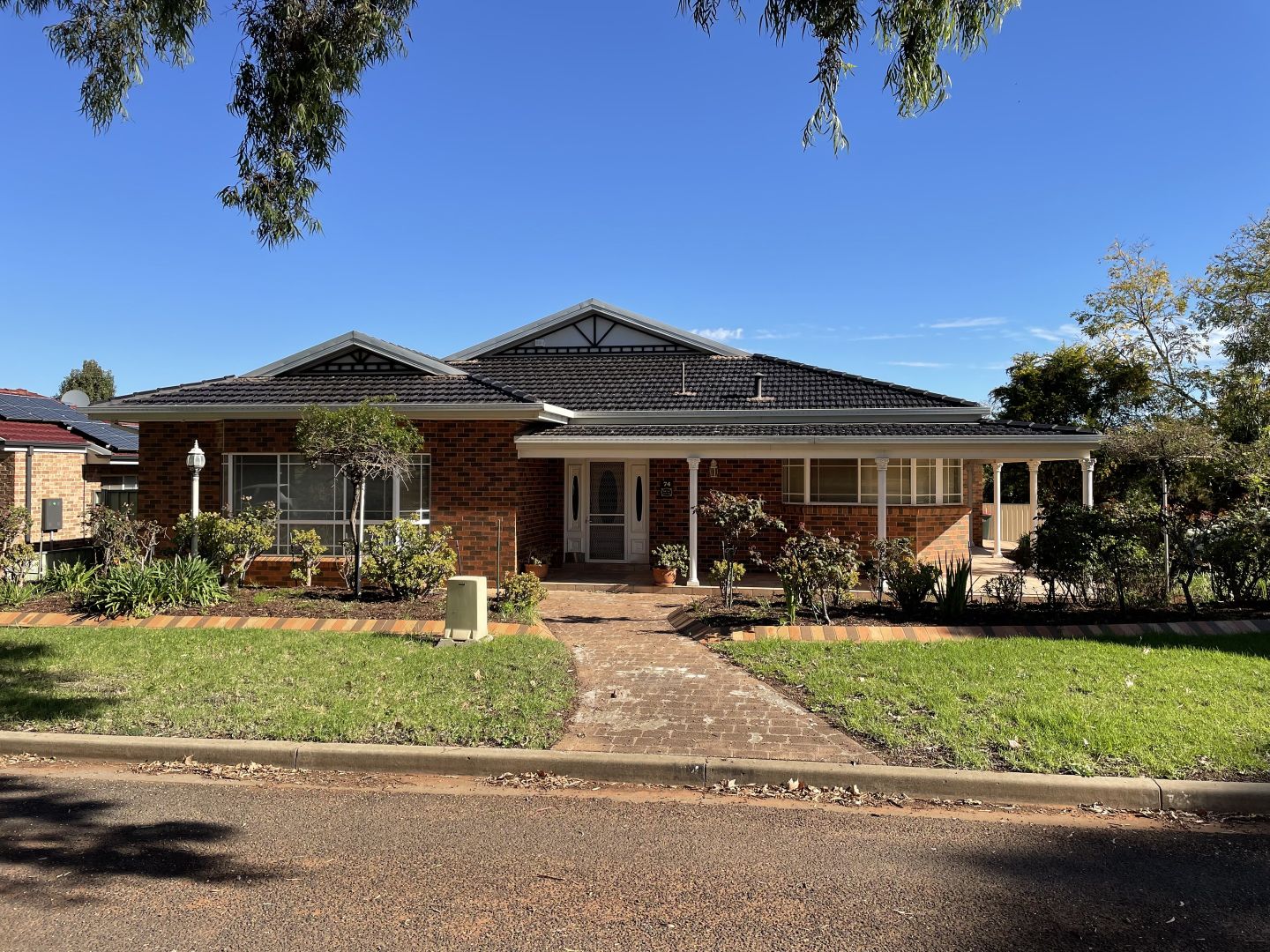 74 Wyangan Avenue, Griffith NSW 2680, Image 1