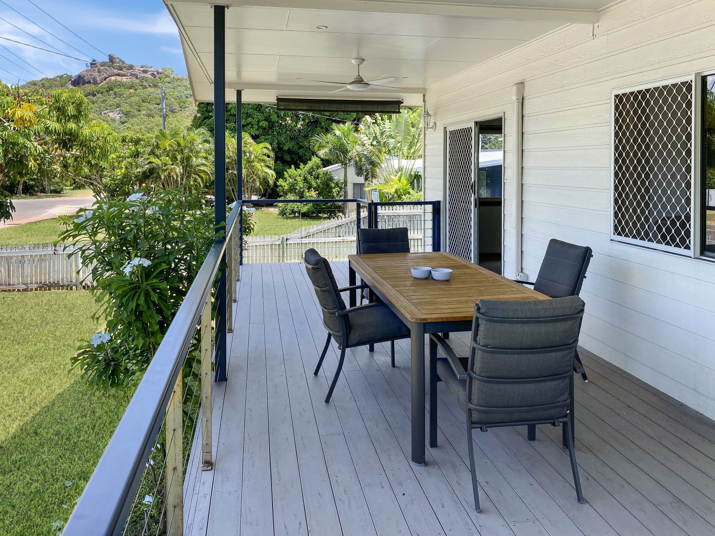 24 Birt St, Picnic Bay QLD 4819, Image 2