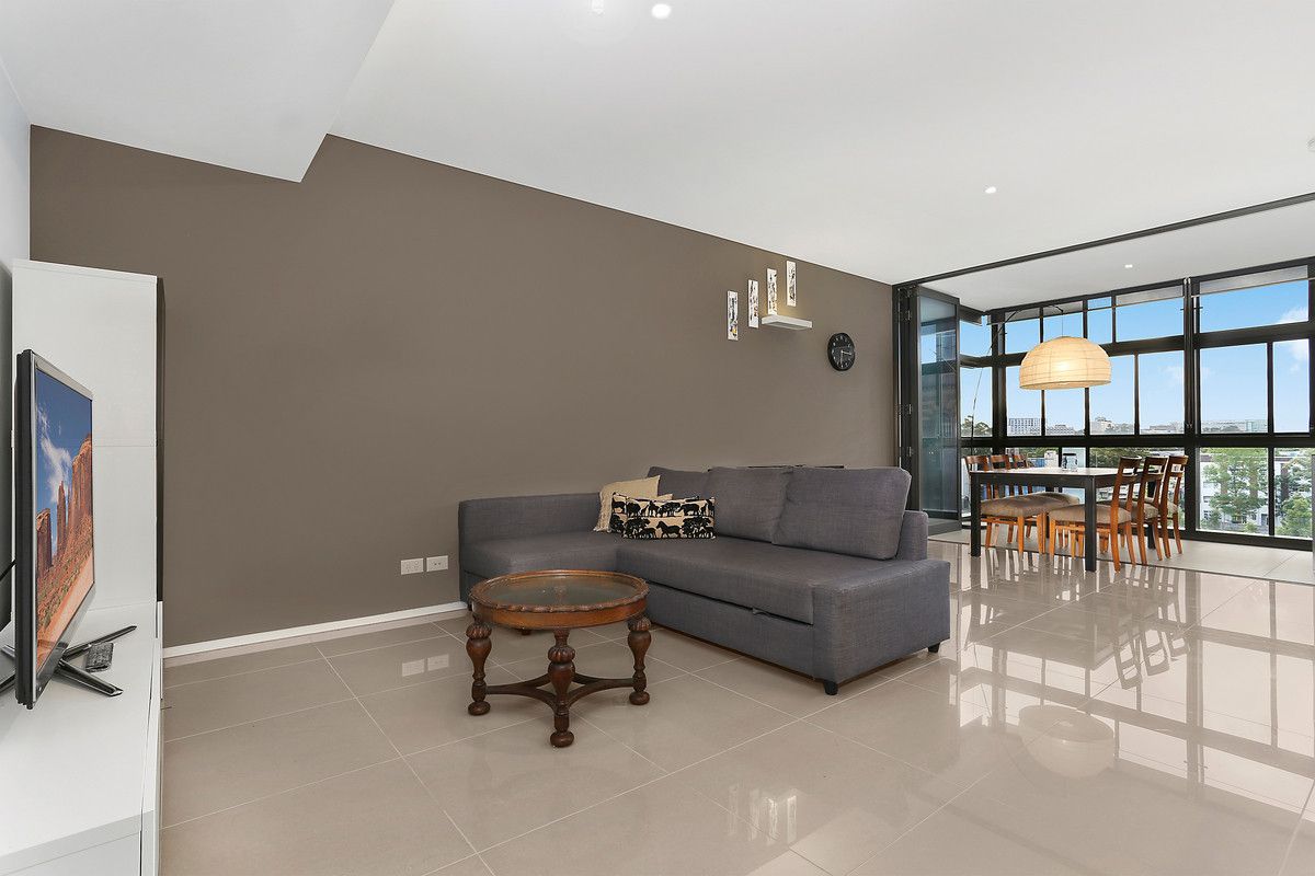 1 bedrooms Apartment / Unit / Flat in 505/5 Park Lane CHIPPENDALE NSW, 2008