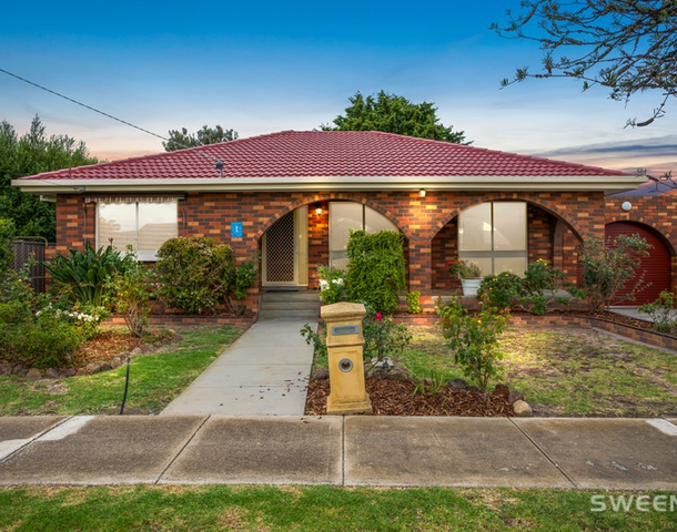 1 Mcgowan Court, Altona Meadows VIC 3028