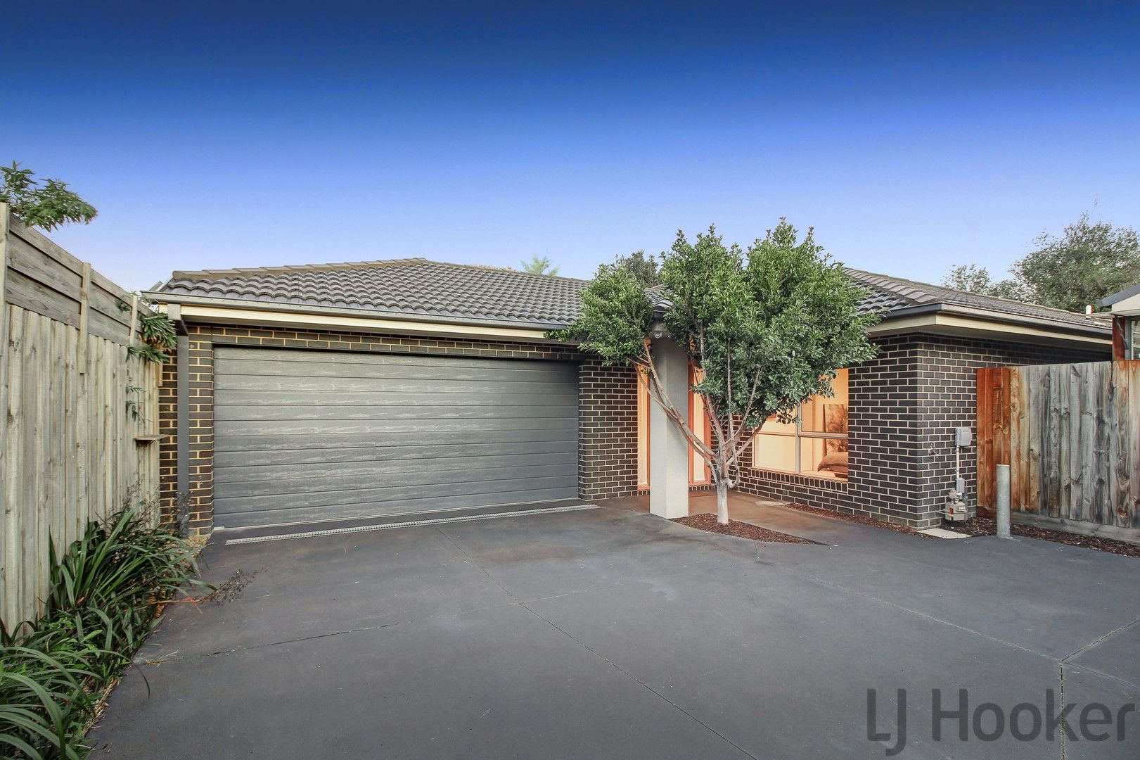2/40 Allister Close, Knoxfield VIC 3180, Image 0