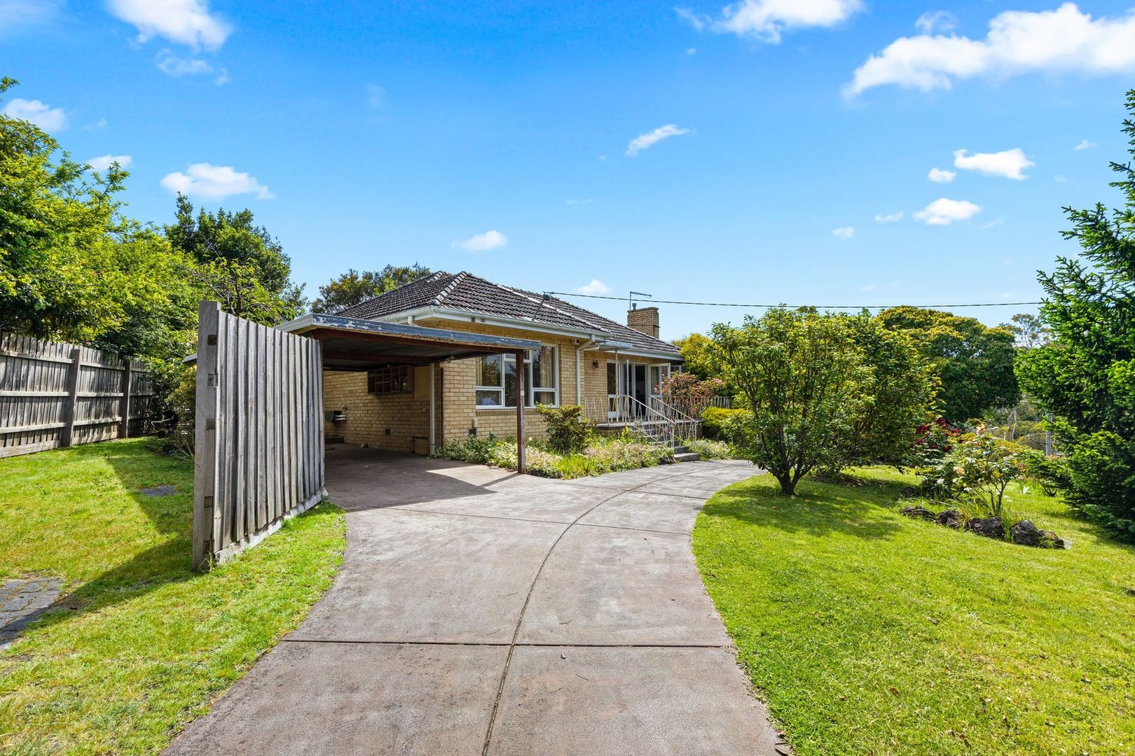 19 Bowen Road, Doncaster East VIC 3109, Image 1