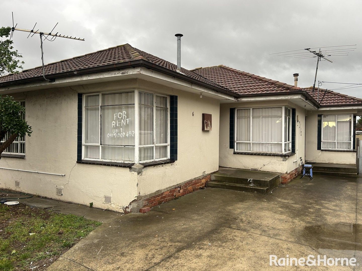 1 bedrooms Apartment / Unit / Flat in 1/6 Kings Road ST ALBANS VIC, 3021