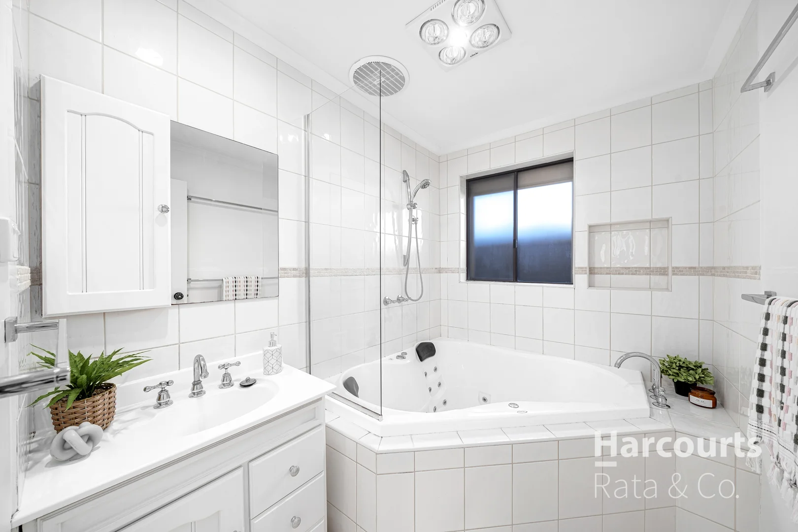 Additional image 10 of 13 Monterey Court, Mill Park VIC 3082