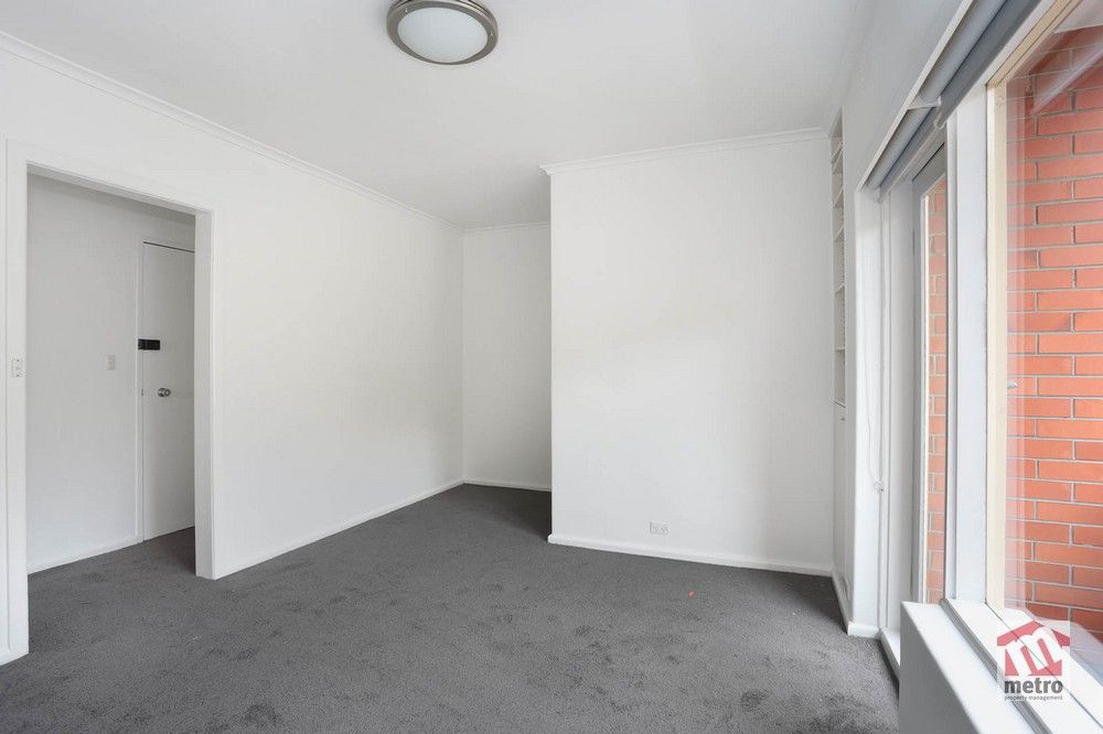 9/117 Park Street, St Kilda West VIC 3182, Image 2