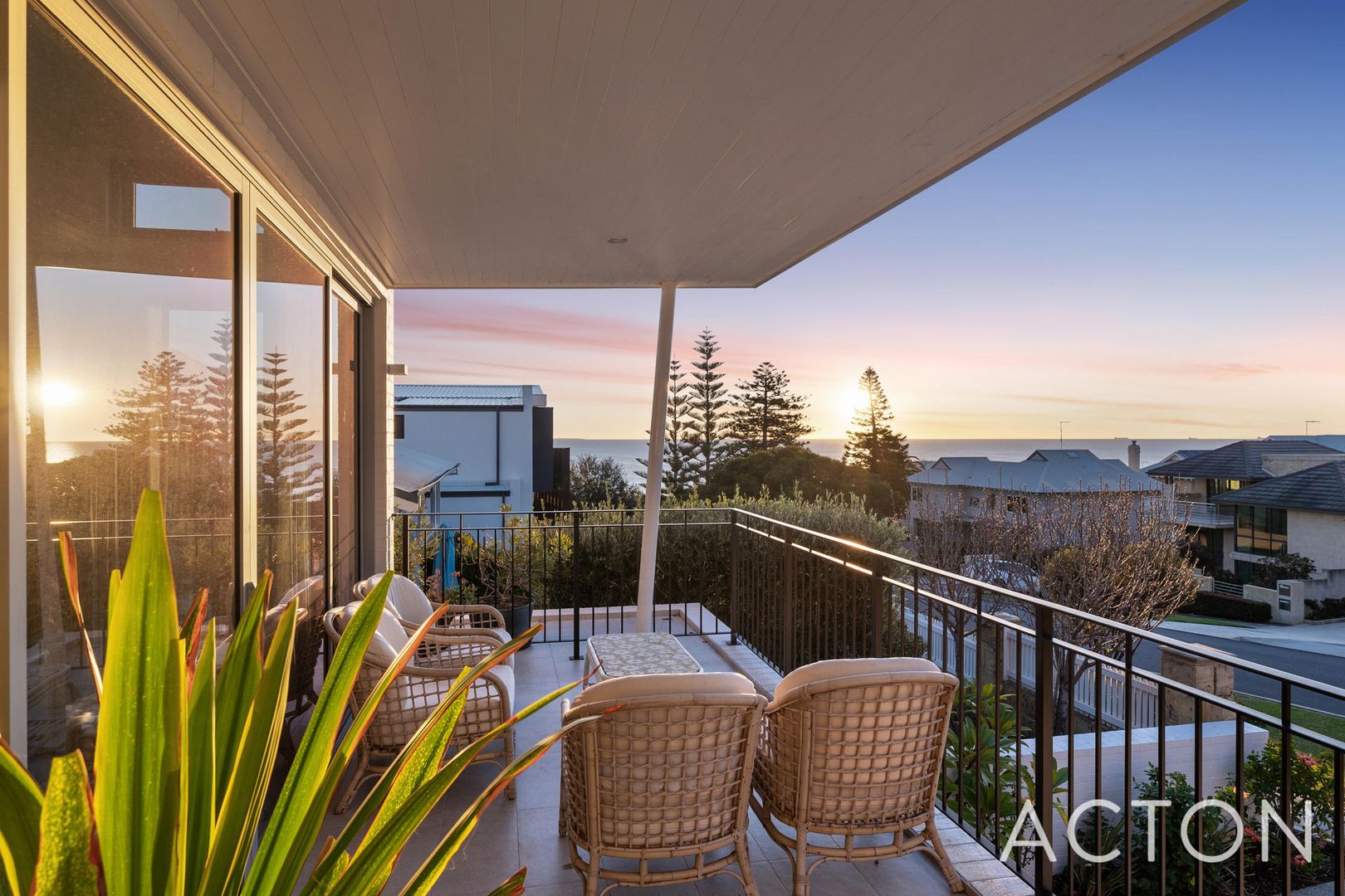 Beach Street, Cottesloe WA 6011, Image 2