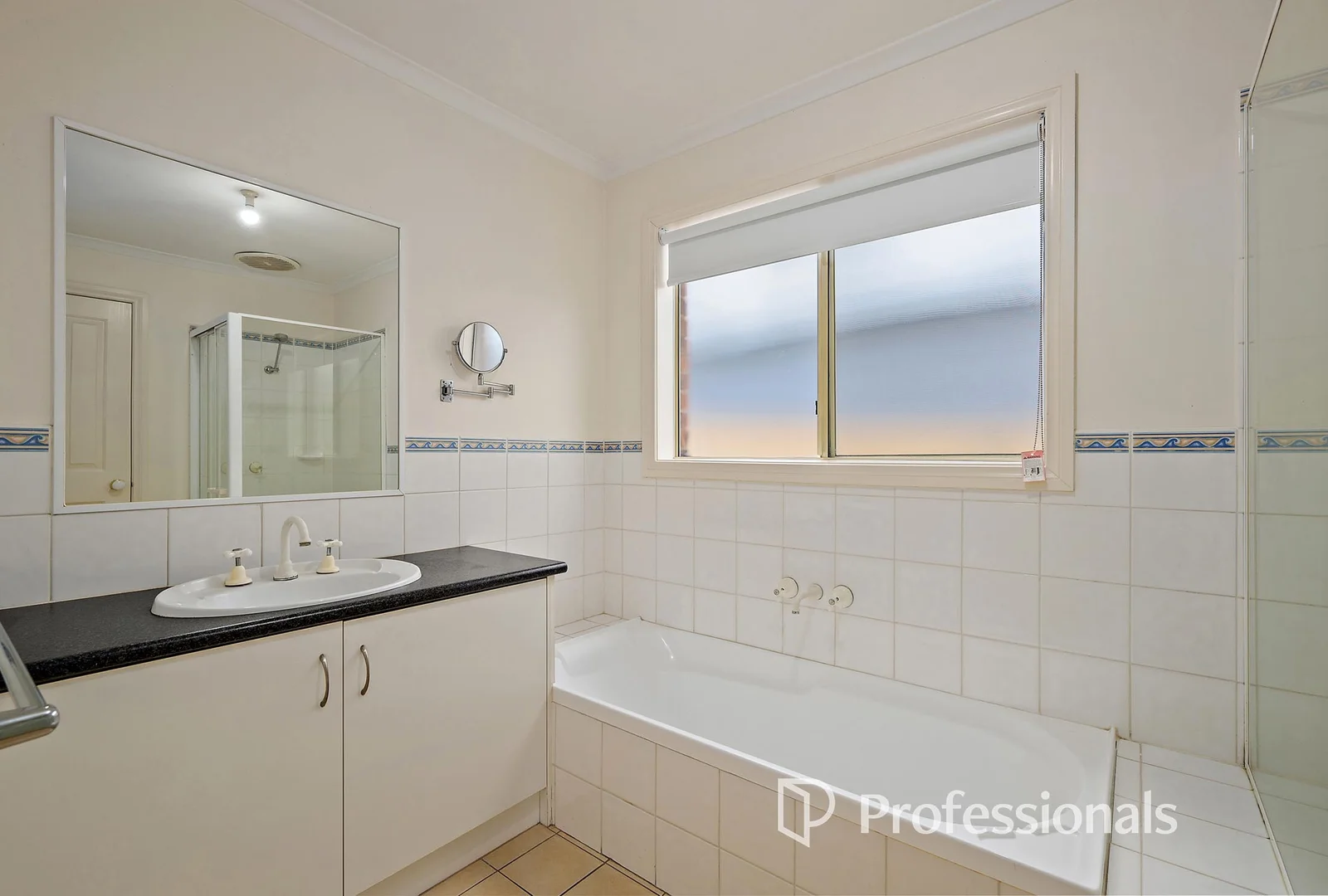 Additional image 8 of 2/8 Alfrick Road, Croydon VIC 3136