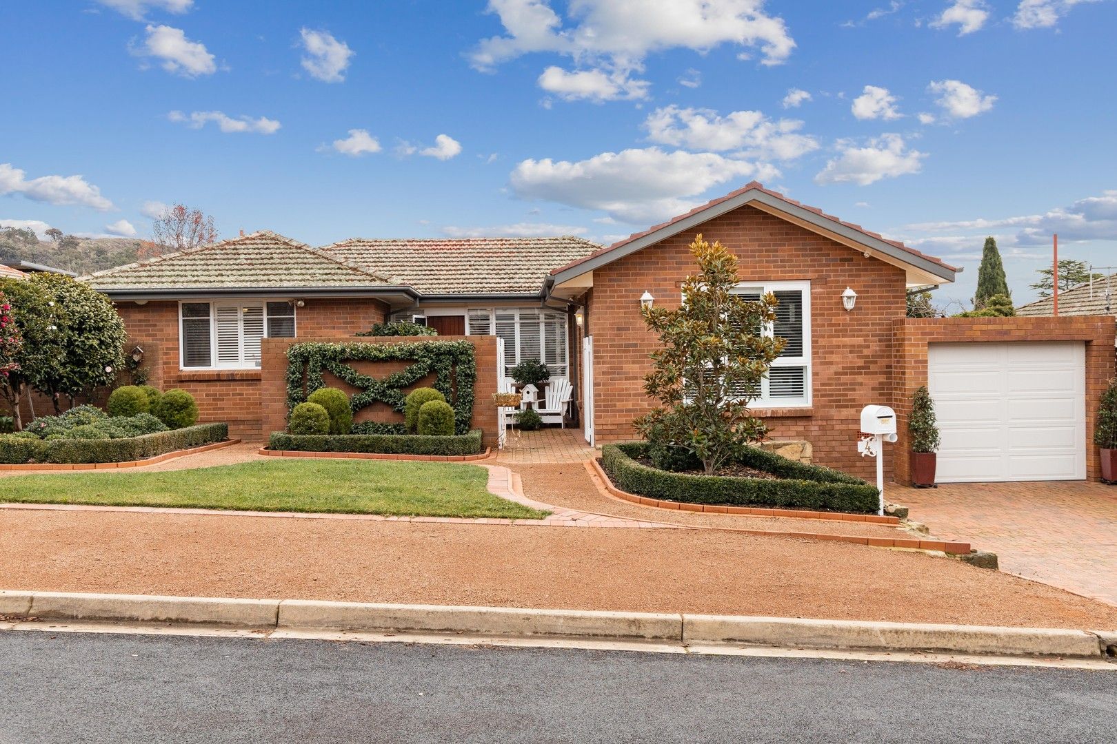 4 Roebuck Street, Red Hill ACT 2603, Image 0