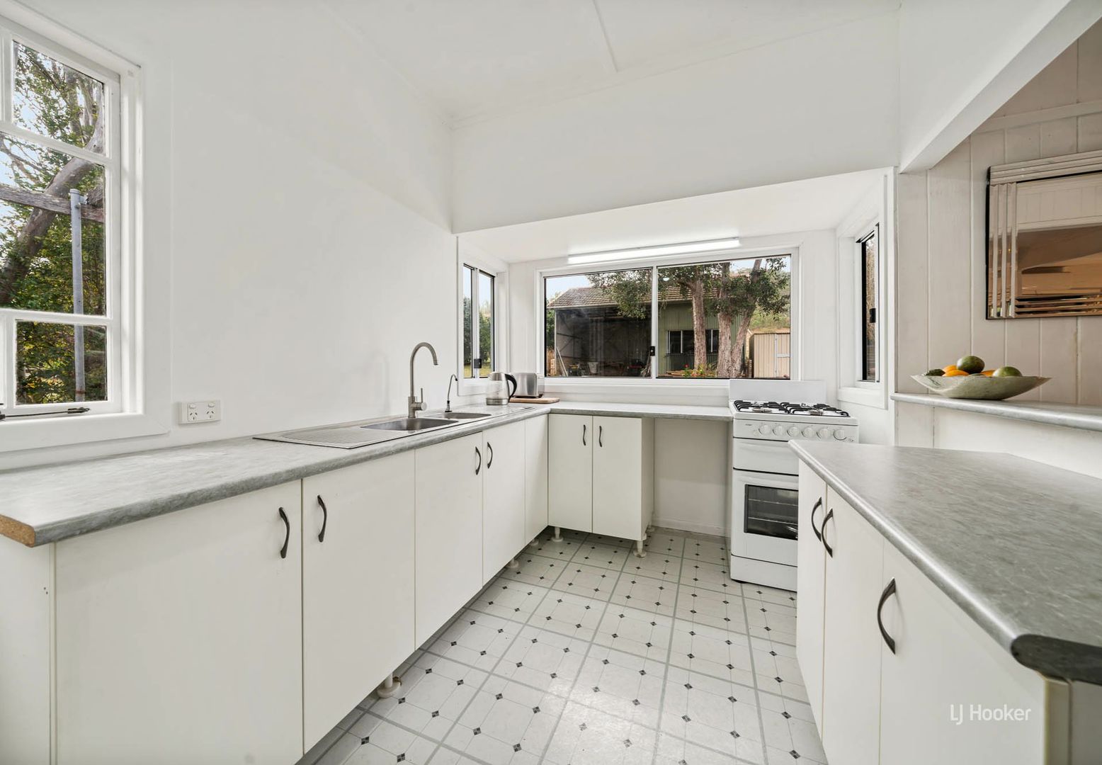 54 Railway Terrace, Moore QLD 4314, Image 2