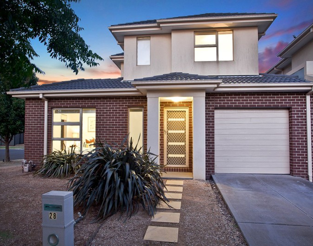 28 Dartmouth Chase, Derrimut VIC 3026