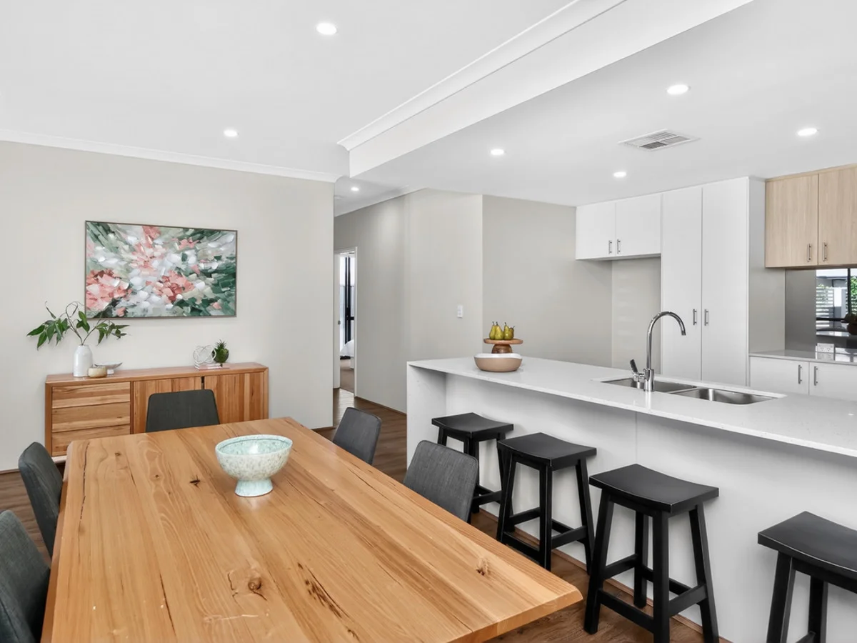 Additional image 5 of 1/8 Spring Avenue, Middle Swan WA 6056