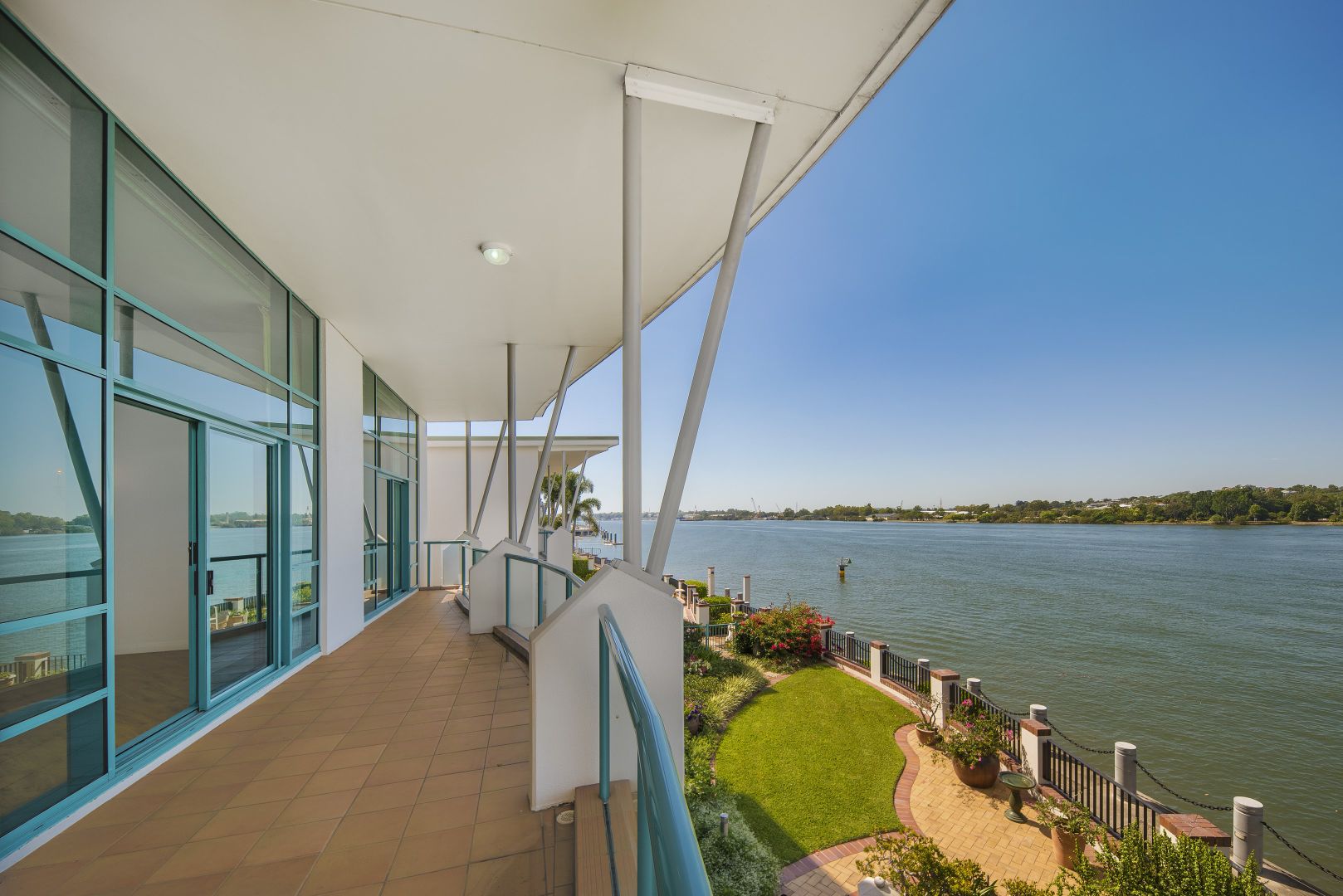 Villa 5/27 Harbour Road, Hamilton QLD 4007, Image 1